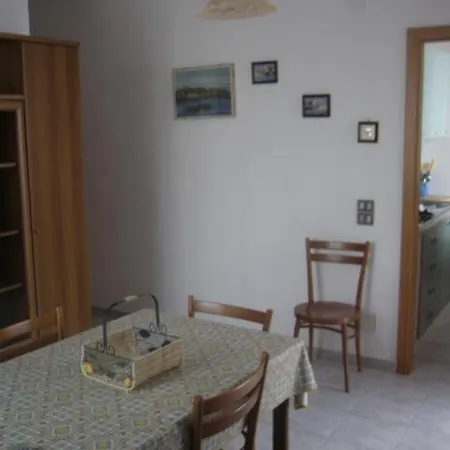 Holiday home Villeta Laura In Baia *